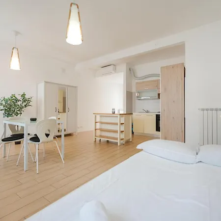 Apartment Francy - 15 Min From Venice & Mestre Train Station *